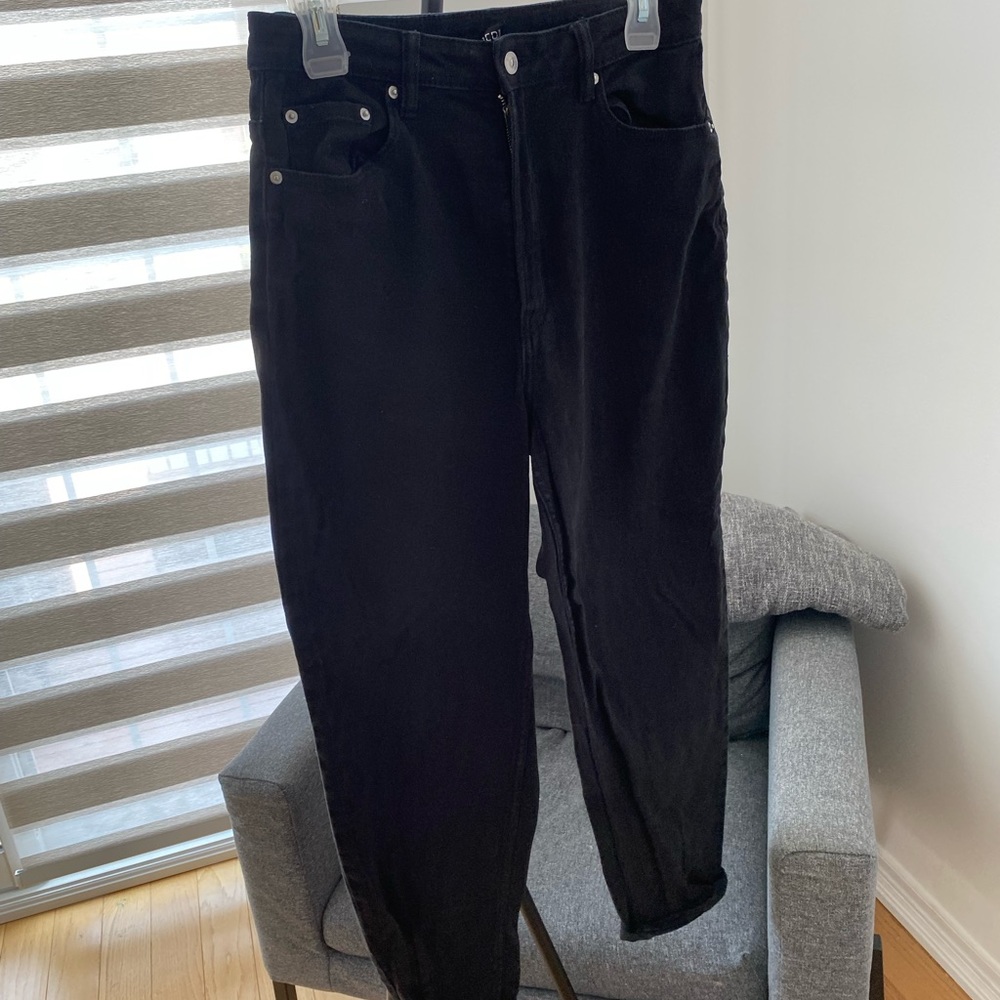 Black Jeans